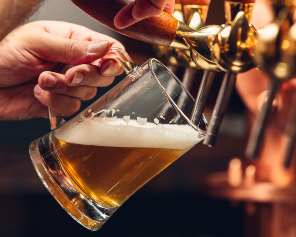 Autosserviço de chopp O que é, como funciona e quanto custa? Beerpass Autosserviço de Chopp Autosserviço de chopp O que é, como funciona e quanto custa? Beerpass Autosserviço de Chopp
