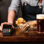 aumentar as vendas de cerveja no bar