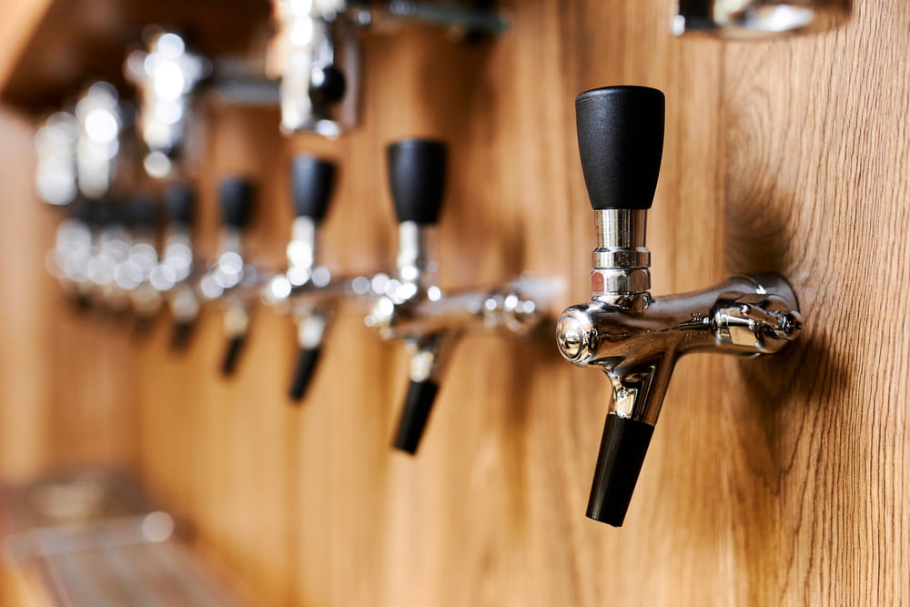 Por que abrir o bar/brewpub já com o autosserviço de chopp?