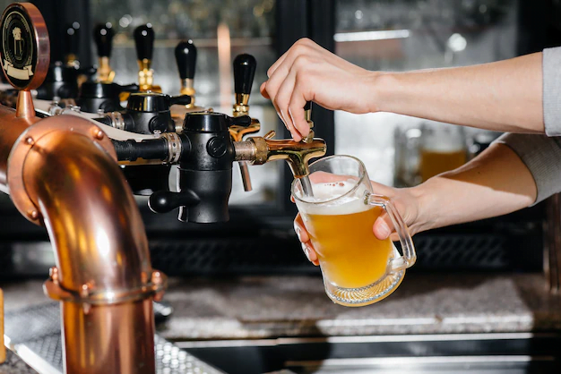 Oktoberfest Blumenau aposta em sistema que automatiza torneiras de chopp