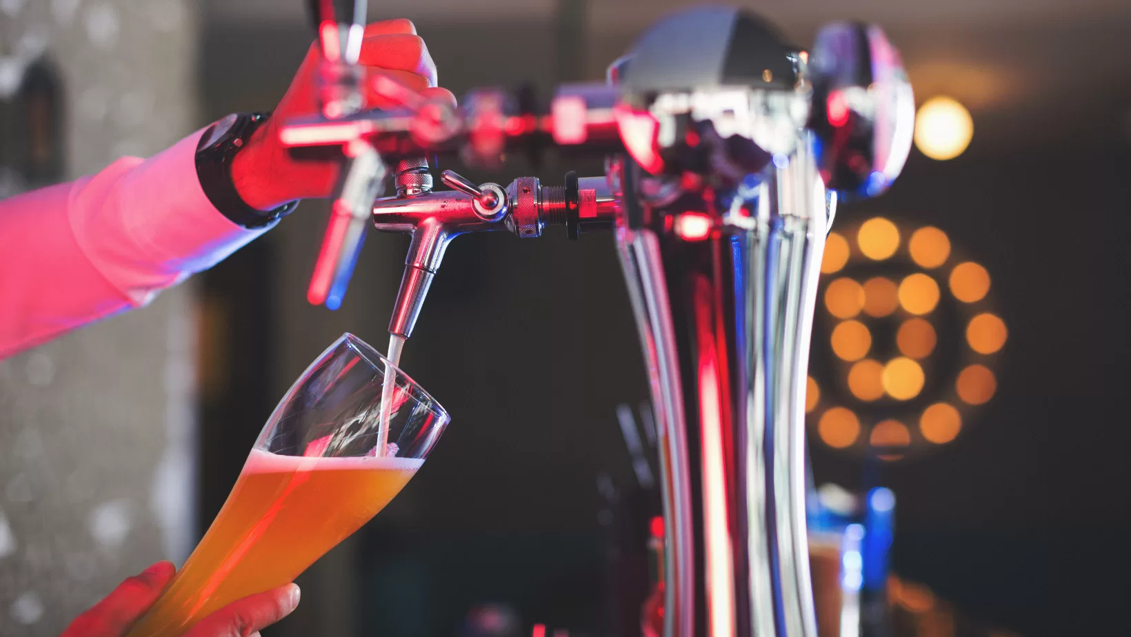 Sistema de chopp para bar: o que é e quais as partes de um?